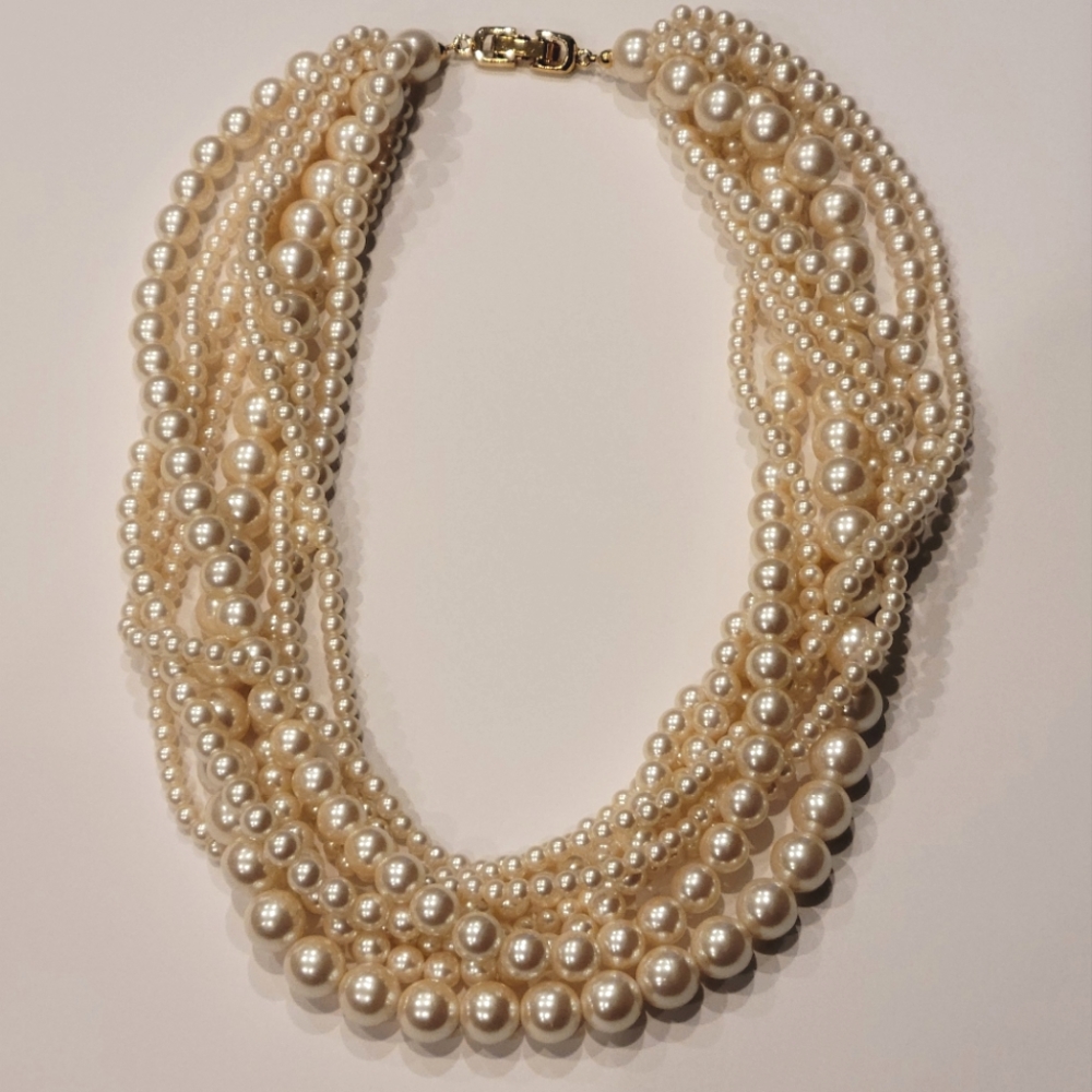 Mixed Size Pearl Torsade Necklace